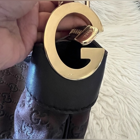 ~AUTHENTICATED~Gucci Guccisima
Shoulder Bag~EUC!!!! - Picture 2 of 16